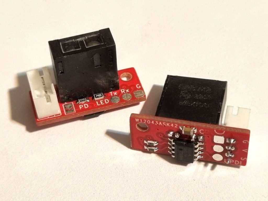 The first module. The ATtiny202 is seen on the bottom.