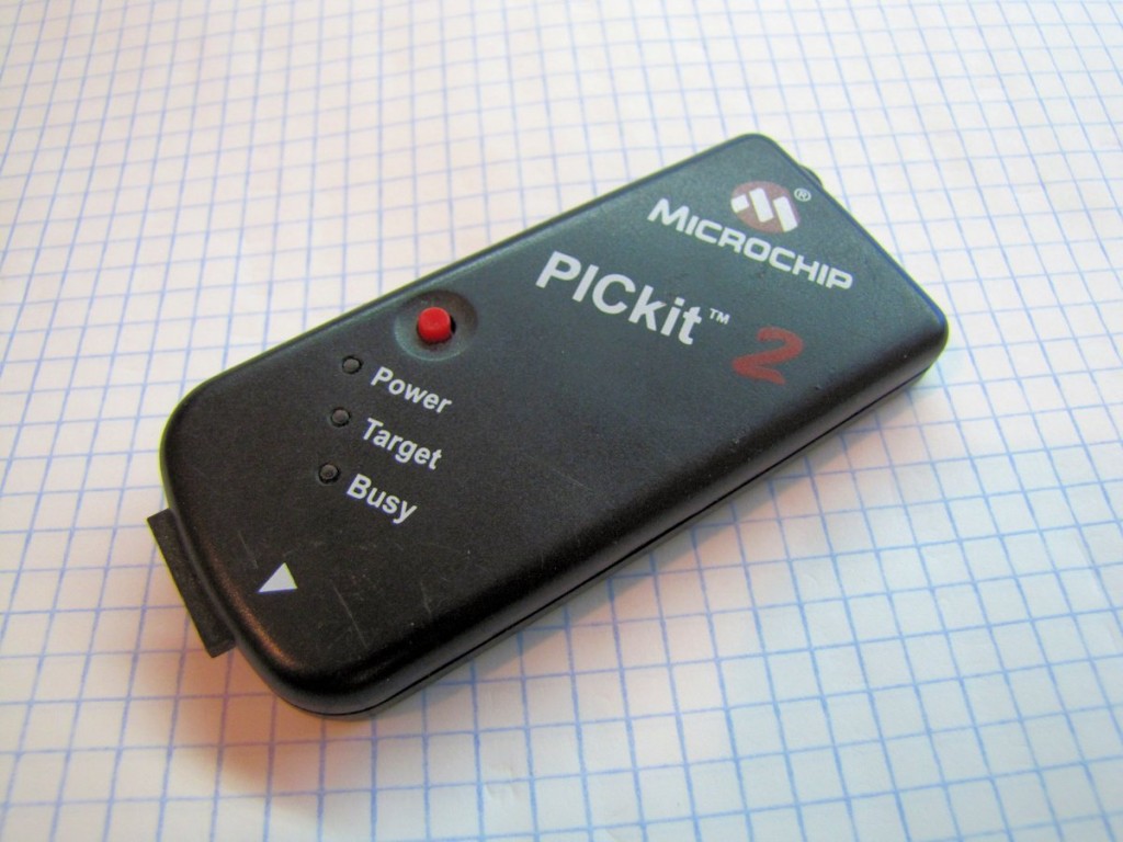 צורב של Microchip מדגם PICkit 2