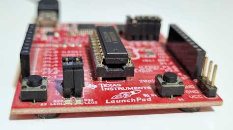 לוח MSP430G2 Launchpad, מבט מהצד