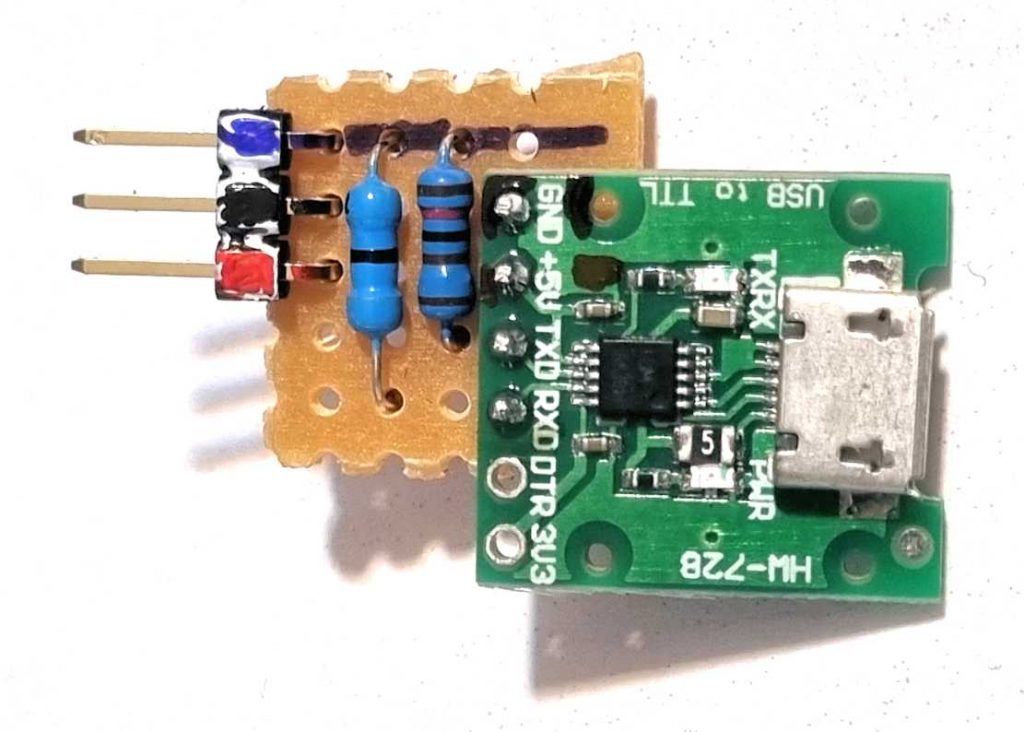 מתאם USB-to-UART שהותאם לצריבה דרך UPDI