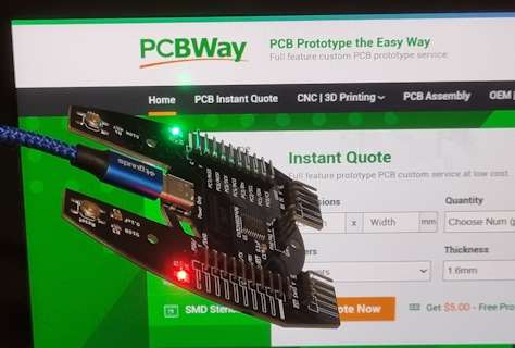 מעגל מהבהב על רקע אתר PCBWay